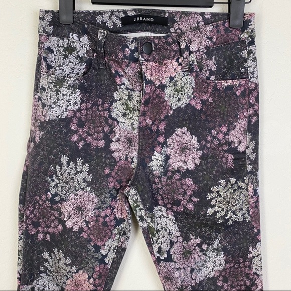 J. BRAND Queen Anne’s Floral Jeggings 28 - Picture 6 of 8